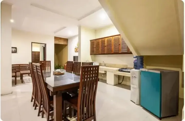 Кута: PB - 10BR · 10-BR Private Pool Villa Walk to Seminyak Beach