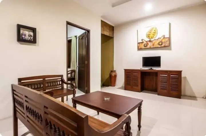Кута: PB - 10BR · 10-BR Private Pool Villa Walk to Seminyak Beach