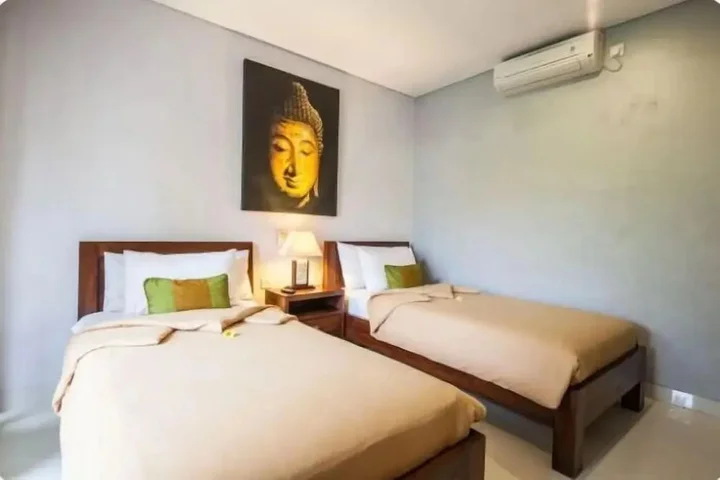 Кута: SMV - 3BedGRDN - V1 · 3BR Garden Villa Walk to Beach N Shops Legian