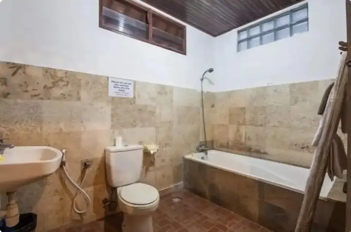 Кута: SMV - garden - 5-BR · 5BR Garden Villa Walk to Beach and Shops Legian