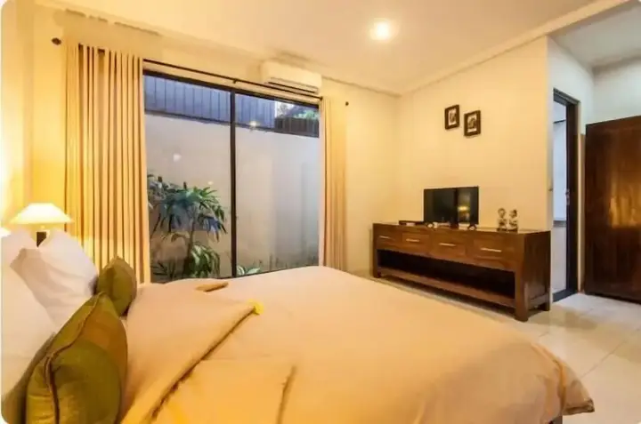 SMV -2BRPool- JEPUN · 2BR Private Pool Walk to Beach and Shops Legian — фото 2