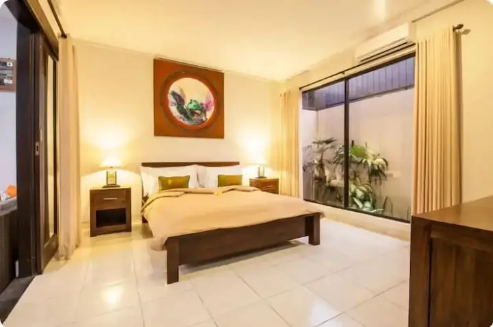 SMV -2BRPool- JEPUN · 2BR Private Pool Walk to Beach and Shops Legian — фото 4