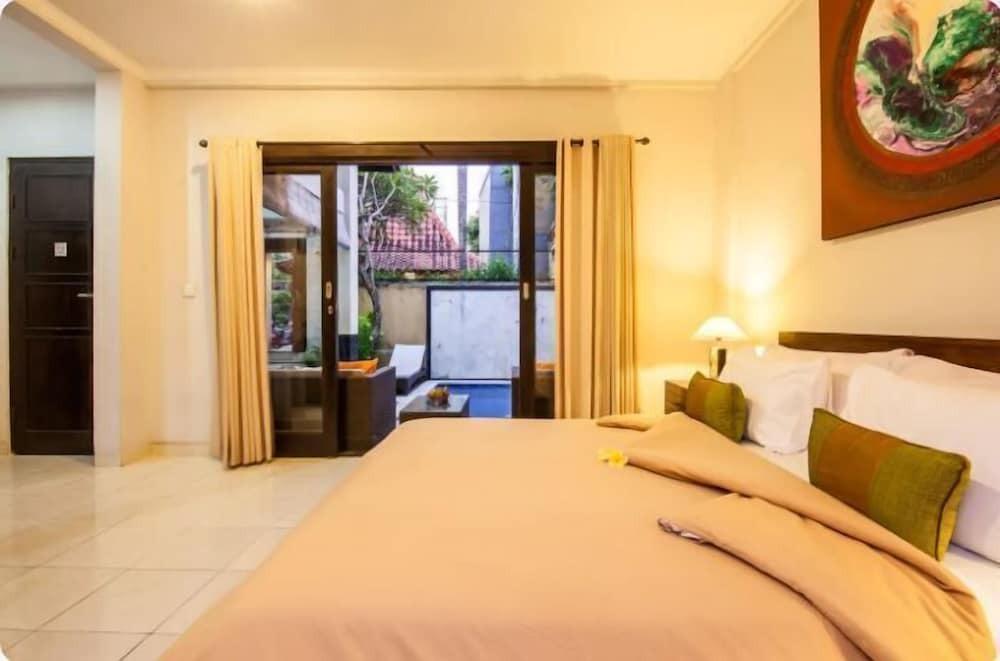 SMV -2BRPool- JEPUN · 2BR Private Pool Walk to Beach and Shops Legian — фото 5