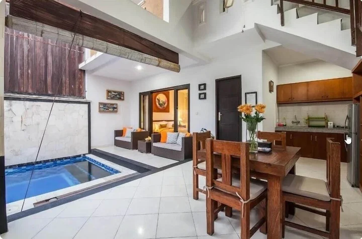 Кута: SMV . 4-BR · 4BR Pool Prime Area Walk To Beach N Shops Legian