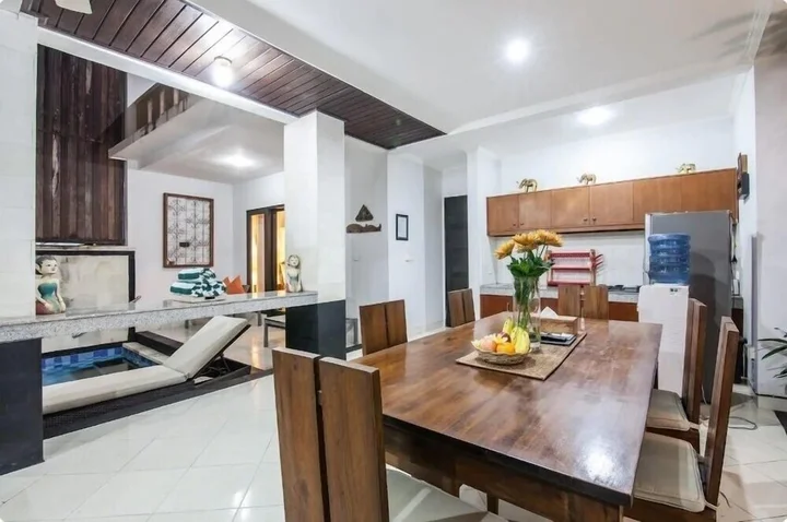 Кута: SMV . 8-BR · 8BR Pool Prime Area Walk to Beach N Shops Legian