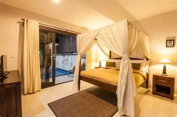SMV . 8-BR · 8BR Pool Prime Area Walk to Beach N Shops Legian — фото 5