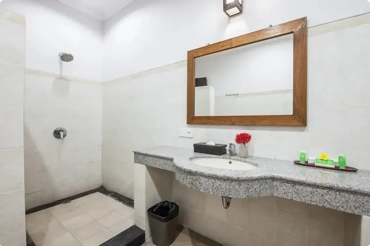 Кута: SMV . 10-BR · 10BR Pool Prime Area Walk to Beach and Shops