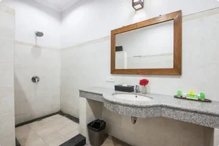 Кута: SMV . 10-BR · 10BR Pool Prime Area Walk to Beach and Shops