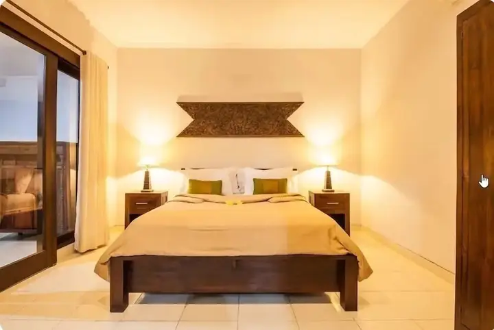 SMV . 10-BR · 10BR Pool Prime Area Walk to Beach and Shops — фото 3