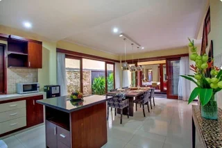 Керобокан: Samudra · 6BR Luxury Family Pool Villa Umalas Bali