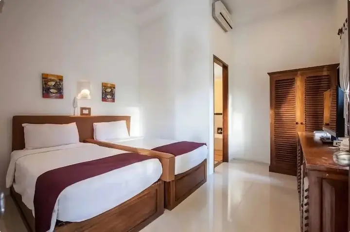 Кута: 4 Bathroom Private Pool Villa near Seminyak Beach Bali