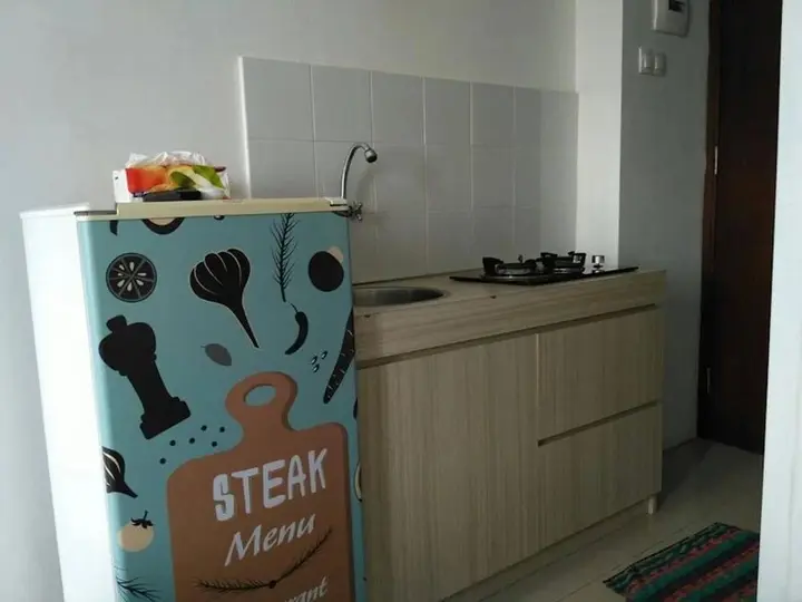 Депок: 1br Apartment With Pool