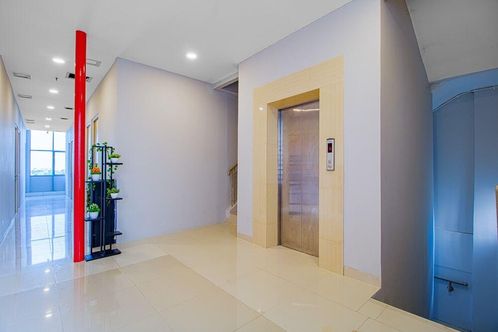 Тангеранг: Homestay 8 - CBC