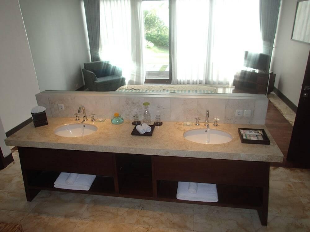 Беноа: 3 Bedrooms Sun Suite Villa Bali
