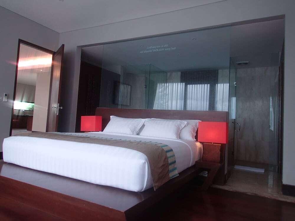 Беноа: 15 Bedrooms Sun Suite Villa Bali