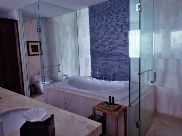 Беноа: 15 Bedrooms Sun Suite Villa Bali