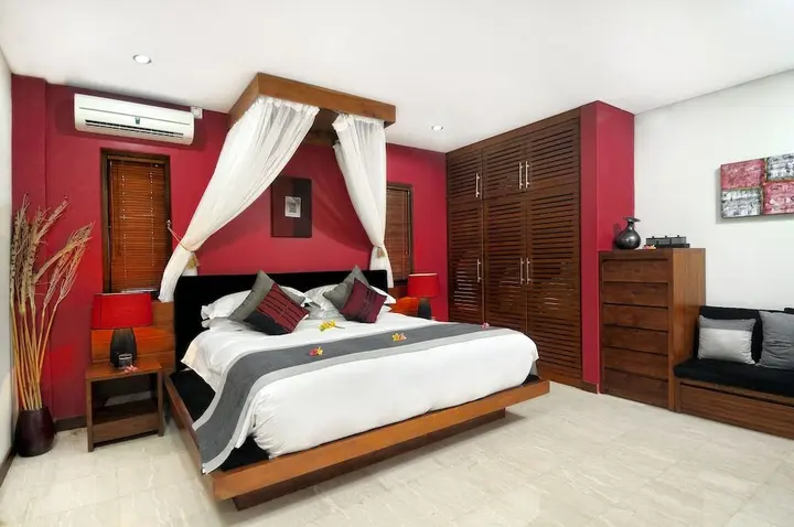 Переренан: Luxury 3 Bed Villa With Private Pool Close to Echo Beach