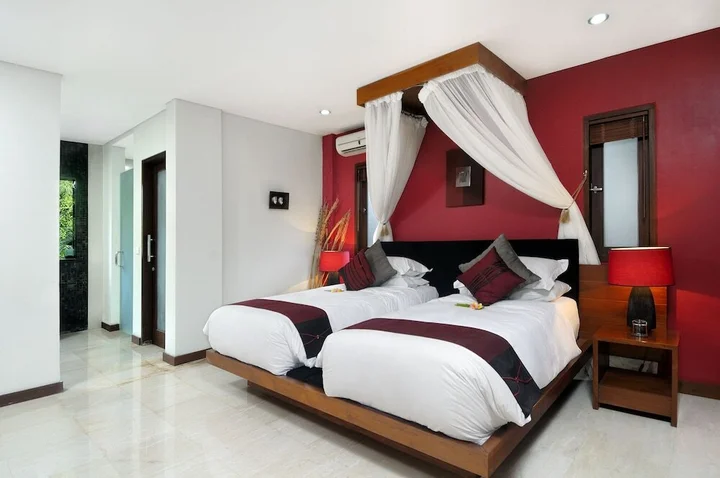 Переренан: Luxury 3 Bed Villa With Private Pool Close to Echo Beach