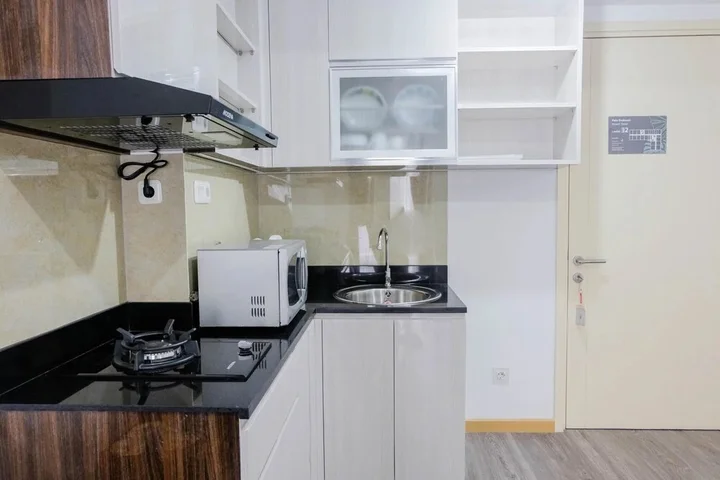 Legok: Elegant and Convenient 2BR Apartment M-Town Residence