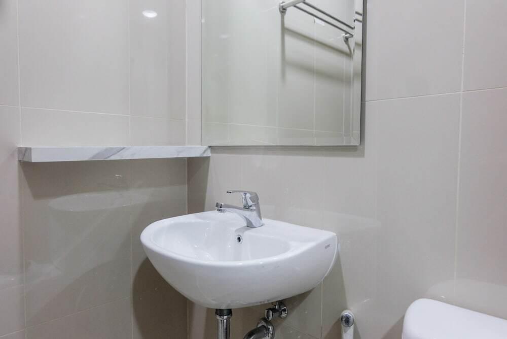 Legok: Modern Stylish And Spacious 2br M-Town Signature Apartment