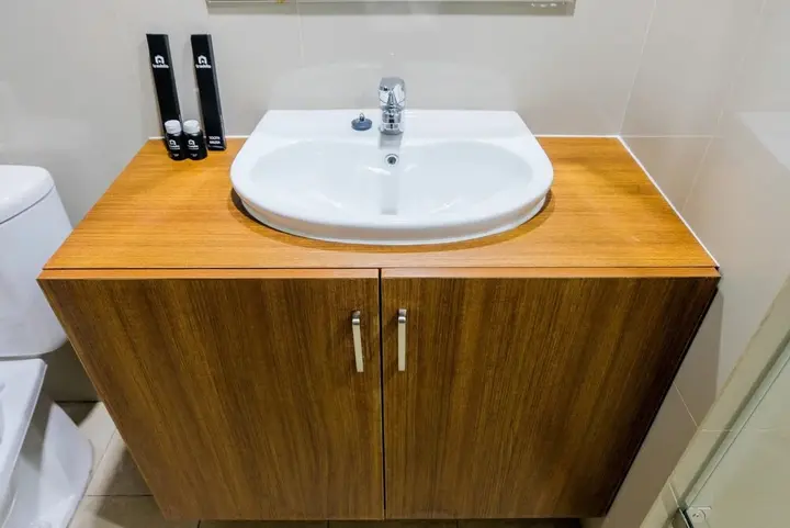 Legok: Cozy and Graceful 1BR Apartment at M-Town Signature