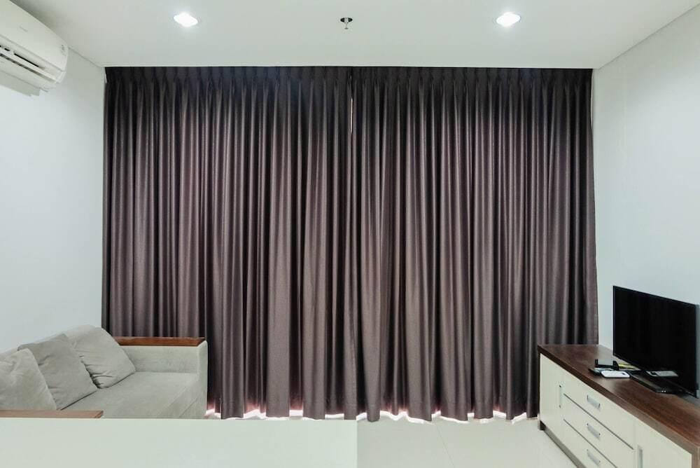 Luxurious and Comfy 2BR Paddington Heights Alam Sutera Apartment — фото 5