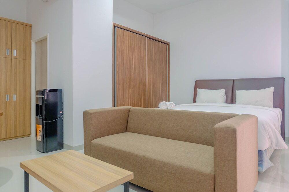 Чикаранг: Premium Spacious Studio Apartment @ Azalea Suites Cikarang
