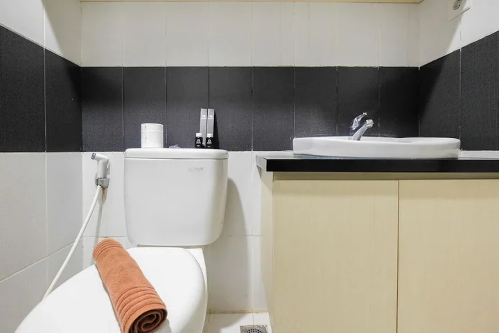 Депок: Luxurious and Comfy 2BR Cinere Bellevue Suites Apartment