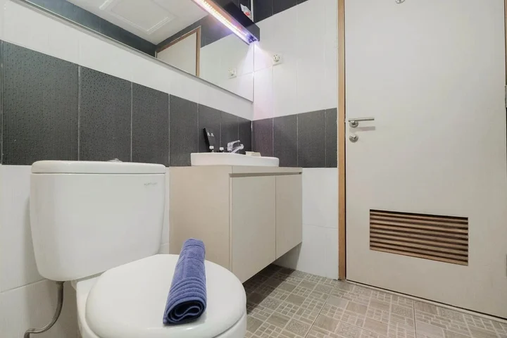 Депок: Well Appointed 1BR Apartment at Cinere Bellevue Suites