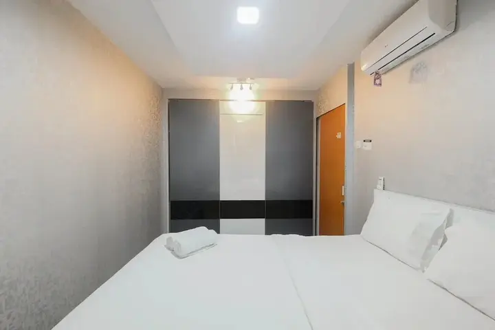Депок: Well Appointed 1BR Apartment at Cinere Bellevue Suites