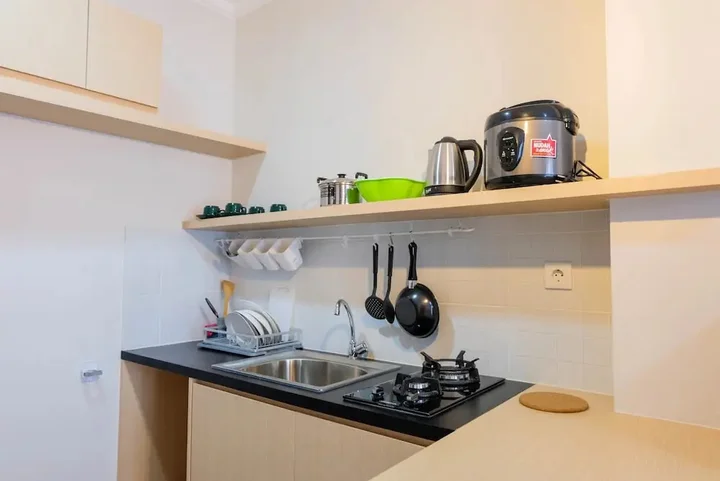 Legok: Warm and Relax 1BR at Asatti Garden House Apartment