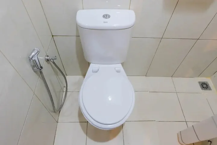 Legok: Warm and Relax 1BR at Asatti Garden House Apartment