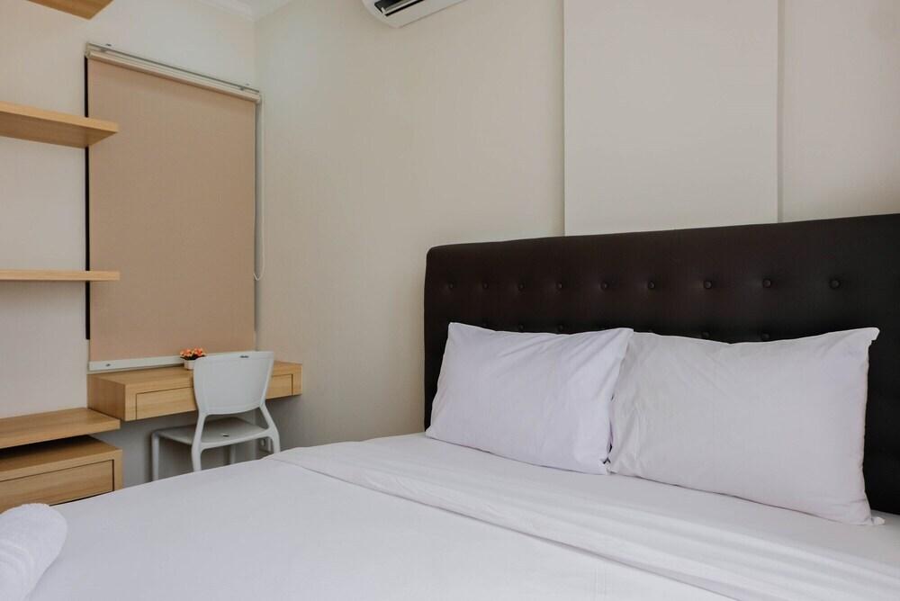 Legok: Cozy Stay 1BR at Asatti Apartment