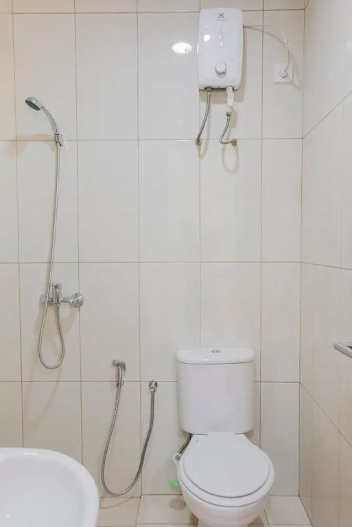 Legok: Cozy Stay 1BR at Asatti Apartment
