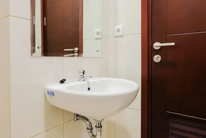 Legok: Homey and Simple 1BR at Asatti Apartment