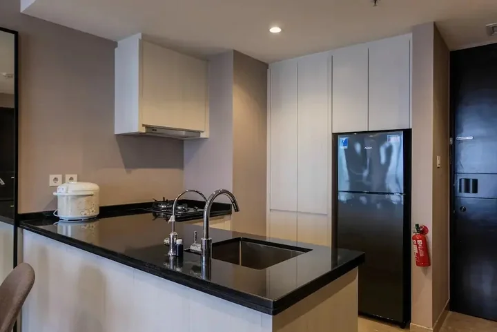 Legok: Fully Furnished 1BR at The Branz BSD Apartment