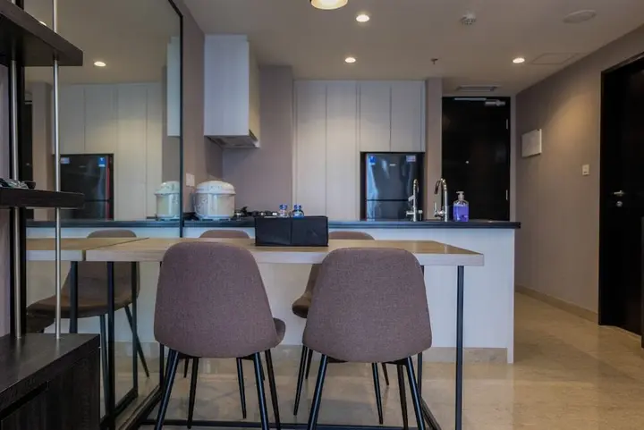 Legok: Fully Furnished 1BR at The Branz BSD Apartment