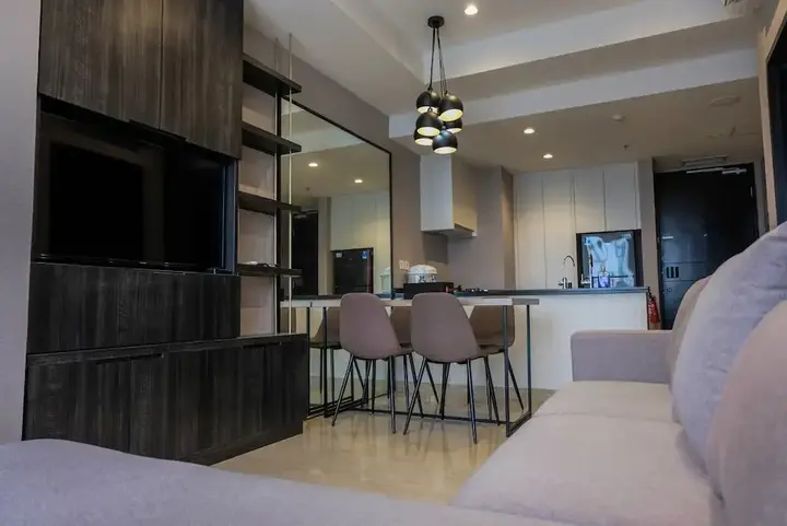 Legok: Fully Furnished 1BR at The Branz BSD Apartment