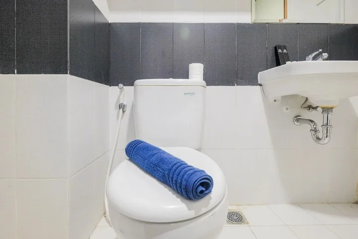 Депок: 2br Apartment at Cinere Bellevue with Access To Mall