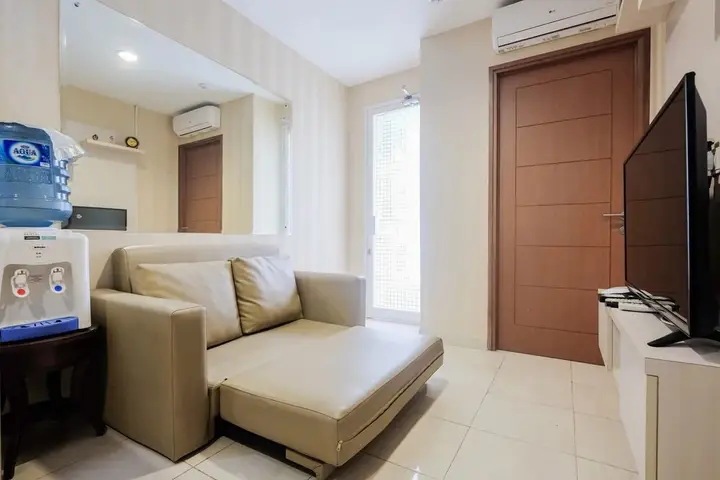 2br Apartment at Cinere Bellevue with Access To Mall — фото 5