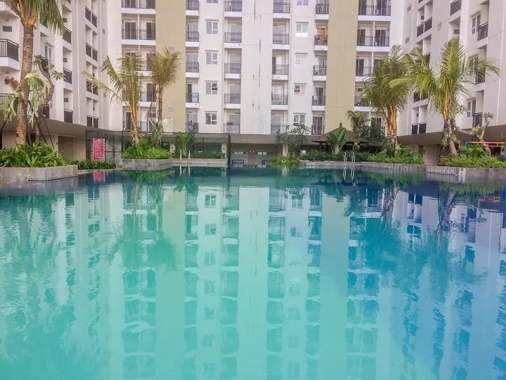 Депок: Spacious and Comfortable 2BR Cinere Resort Apartment