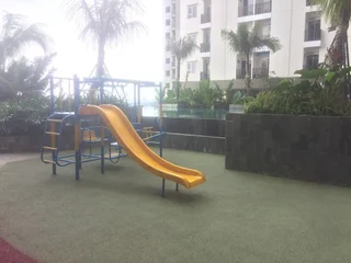 Депок: Spacious and Comfortable 2BR Cinere Resort Apartment