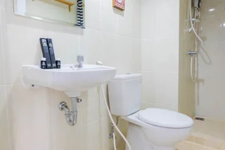 Legok: Convenient And Luxurious 2br Apartment at M-Town Residence