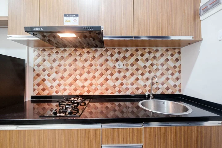 Депок: Warm and Homey 1BR Apartment at Atlanta Residences By Travelio