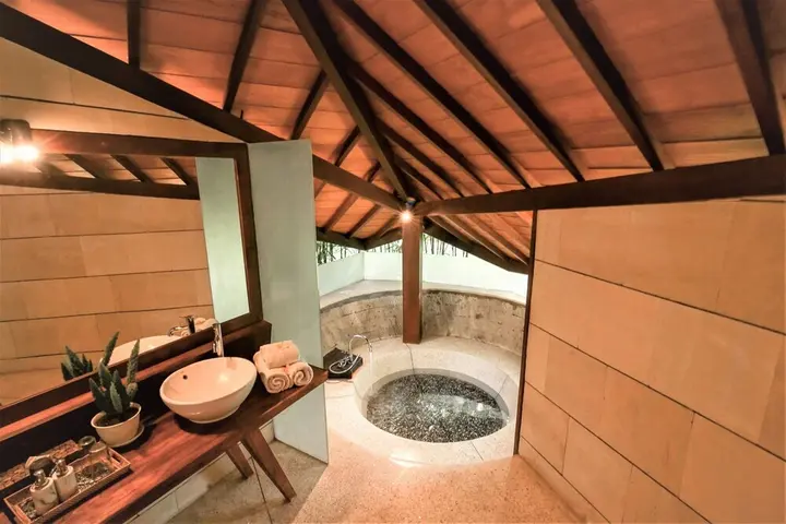 Керобокан: 4 Bedroom Big Garden Villa