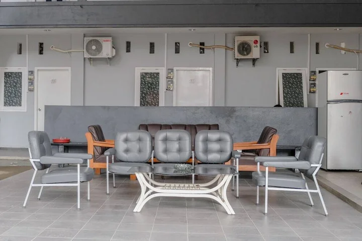 Медан: J3 Residence Syariah by OYO Rooms