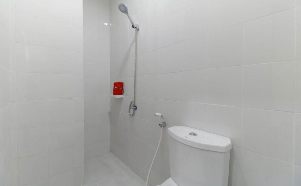 Джакарта: Room 28 Guesthouse
