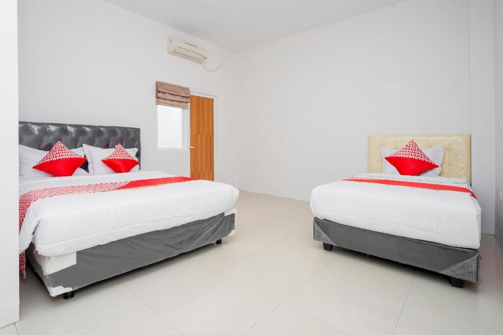 Oyo 2210 Star One Guest House — фото 1