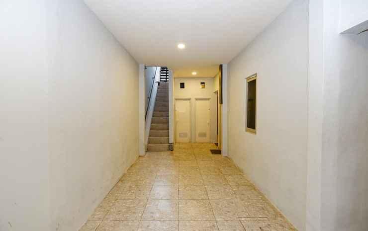 Суракарта: OYO 2545 Maddava House