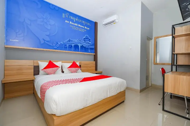 Суракарта: OYO 2545 Maddava House